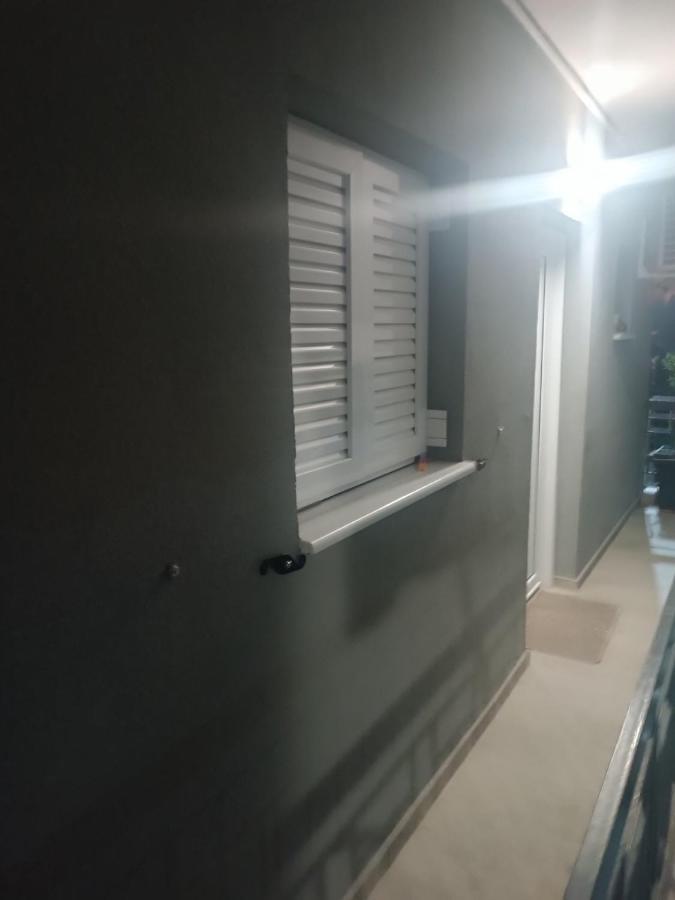 Giorgos Studio Trikala Luaran gambar